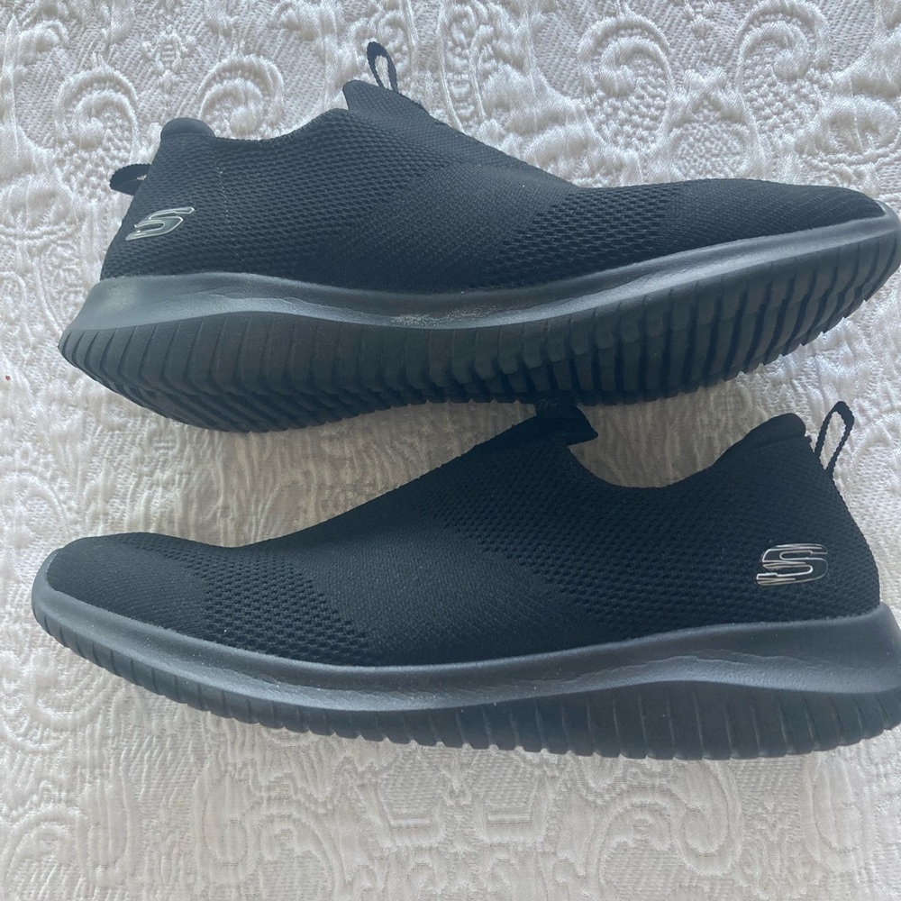 Skechers Memory Foam sneakers - Picture 2 of 5